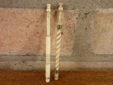 2 nice Antique Bovine bone Lace bobbins #1
