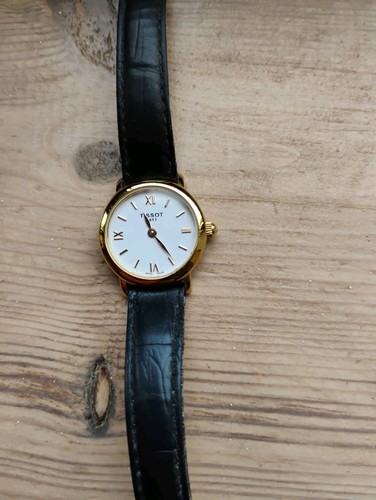Tissot quartz watch - quartz,