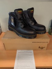 Dr Martens DM Docs Icon 7B10