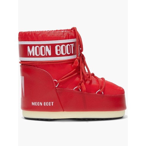 Nwt moon boot classic - moon, low