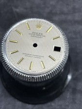 Stunning  Rolex Ladies 31mm Steel And Gold Datejust Mid Size Tapestry Dial