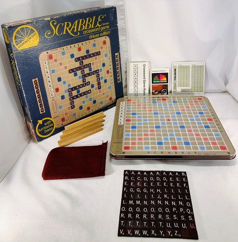 1977 deluxe scrabble - deluxe,