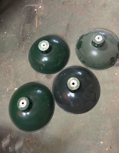 Green enamel light - green,