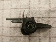 BRITAINS' ARMY  FIELD GUN.