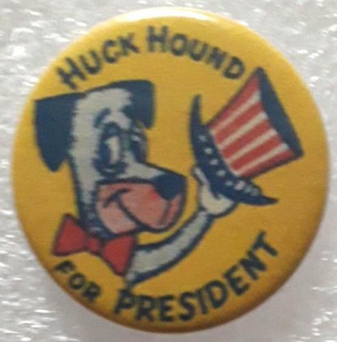 25mm badge huckleberry - 25mm, of