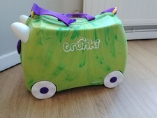 Trunki Dinosaur T-Rex Sit-On Case with Strap and Saddle Bag