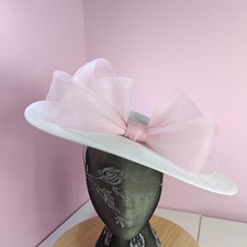 White pink large fascinator - pink,