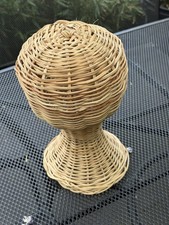 Raffia Wig Stand