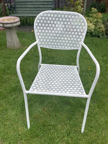 White metal garden - 7,