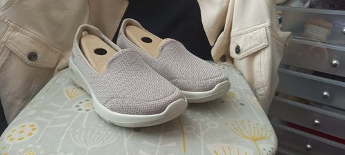 Sketchers goga max size 5 - size, 5.5
