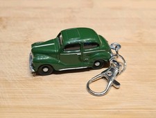 DIECAST MODEL CAR AUSTIN A40