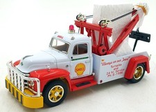 First Gear 1/34 Scale 19-2025 1955 Diamond T Tow Truck Shell Motorist