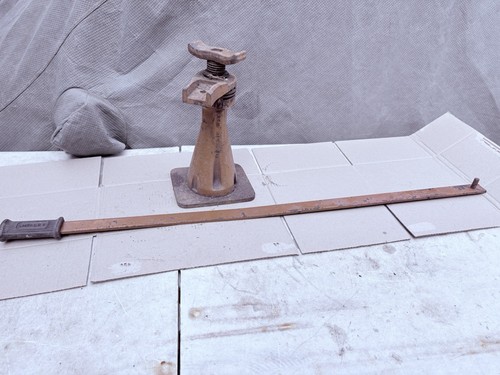 Shelley lj140 classic car jack - car,