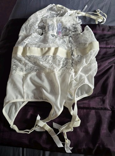 Brand new ann summers white - brand,