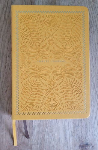 Bnwt paperchase debossed - bnwt,