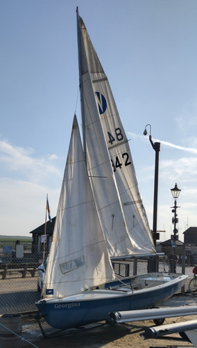 Wanderer sailing dinghy