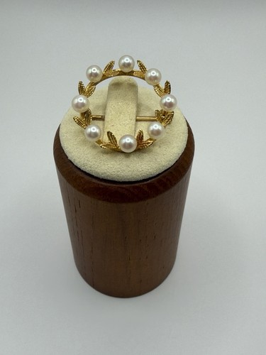 Beautiful gold and cultures - gold,