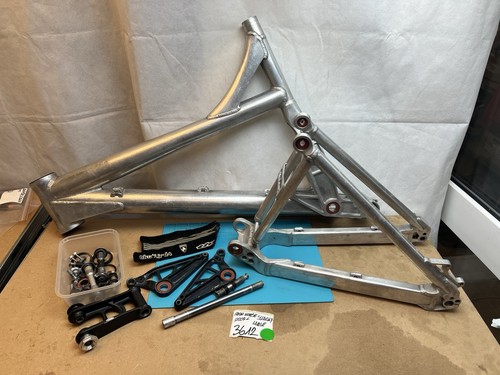 Iron horse sunday frame - horse,