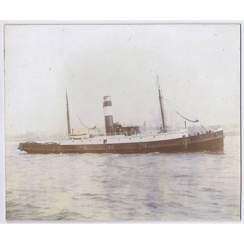 Old steam boat - named, 'cruizer'