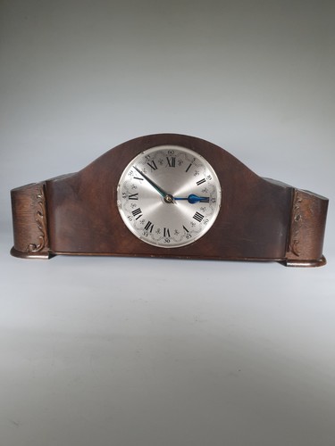 Vintage wooden mantel clock - vintage,