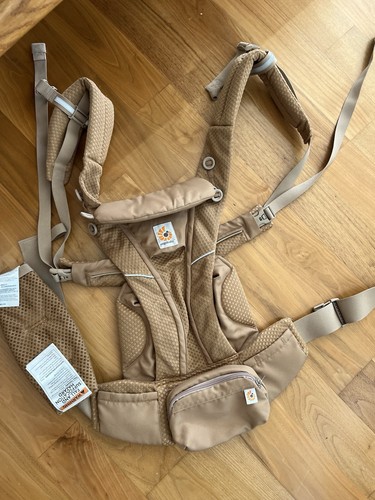 Barely used ergobaby omni - used,