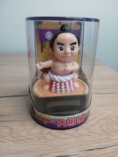 Solar Powered Sumo Wrestler