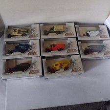 8 x  Lledo vehicles. 