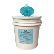 2.5 Gallon Bait Bucket with