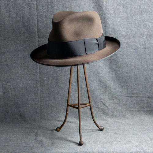 Vintage brookfield hats - vintage,