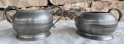 Crown and rose english pewter - and,