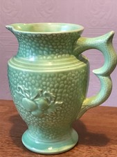 Crownford pale green art deco - pale,