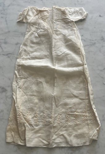 Antique ivory embroidered - ivory,