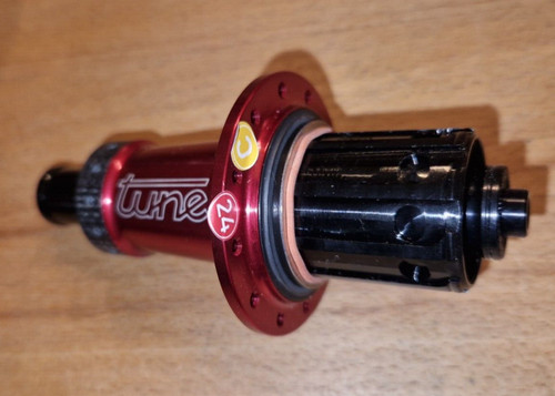 Tune mag 150 skyline - mag, hole