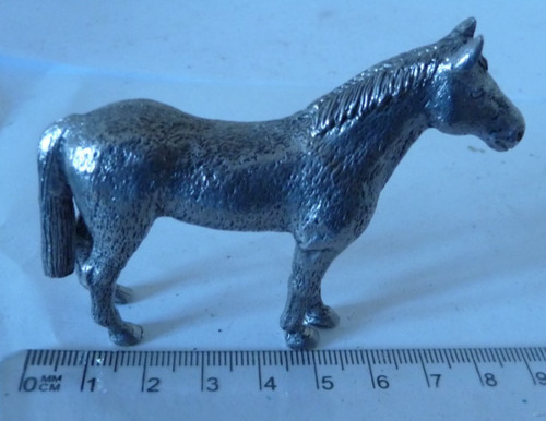 Vintage white metal horse - white,