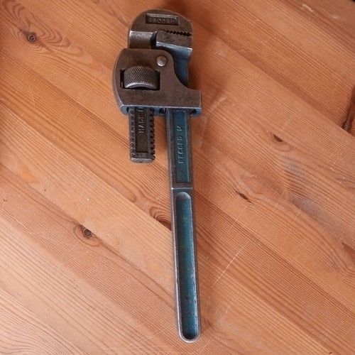 Record stillson pipe - record,