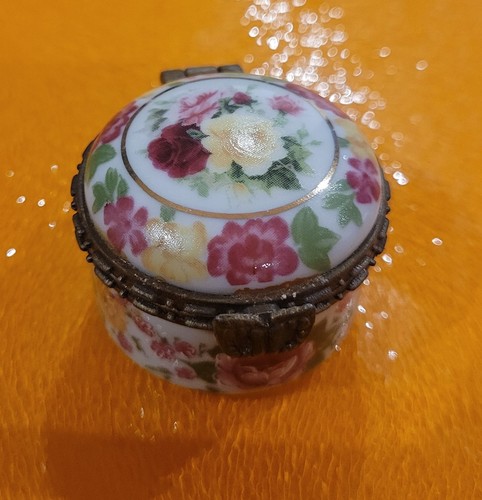 Vintage french porcelain pill - vintage,
