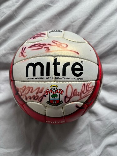 Mitre revolve fifa - revolve,
