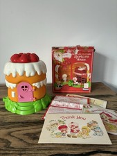 1981 Vintage Strawberry