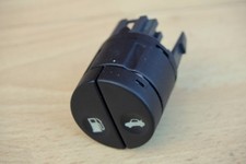 FUEL FLAP / BOOT RELEASE SWITCH - Jaguar XK8 XKR 1996-2006