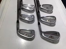 NIKE Iron Set VICTORY RED