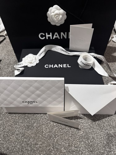 Chanel empty magnetic box with - box,