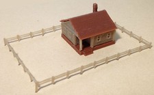 Outland Models Train Railway Layout Country Cottage House with Fencings Z Gauge