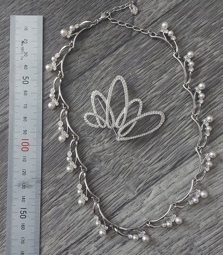 Swarovski pearl necklace and - pearl,