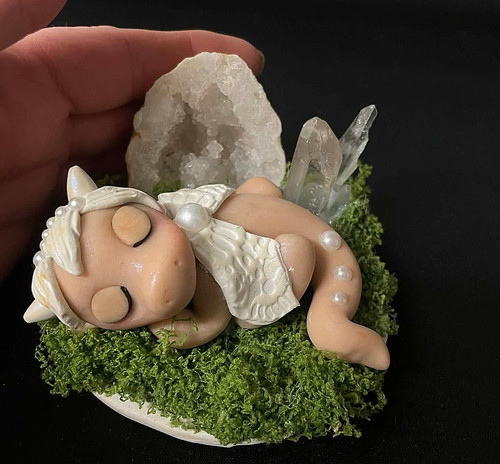 Sleepy geode dragon sleeping - geode,