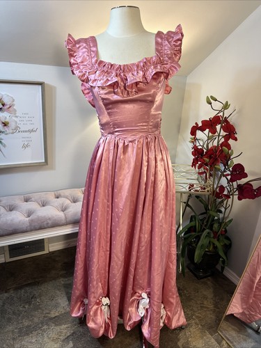Vintage handmade pink satin - pink,