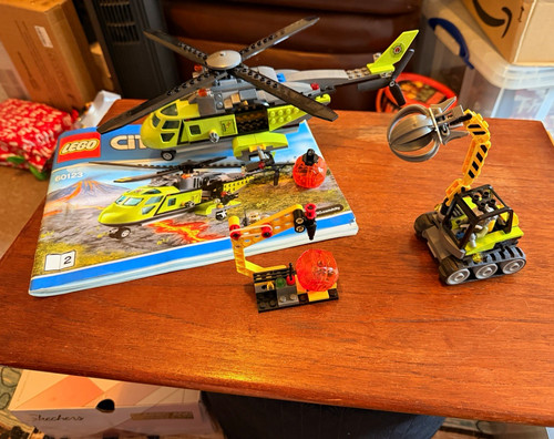 Lego city 60123 volcano supply - city,