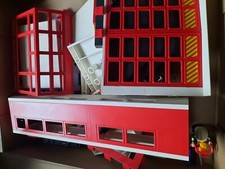 Playmobil 5361 City Action Fire Station with Alarm & 6385 expansion Set