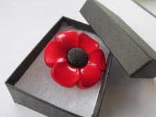 Handmade Large Red & Black Poppies PoppyFlower Brooch Pin - Boxed 11901