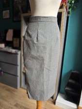 Vivien of Holloway black white