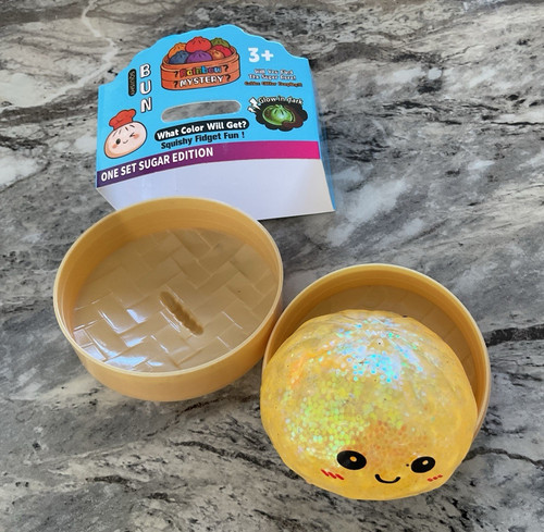 Rainbow mystery bun squishy - mystery,